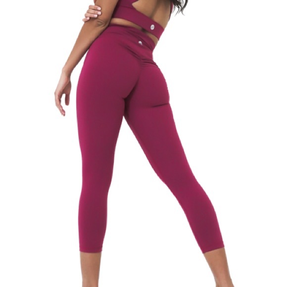 Alpha Wear RUBY ROSE Leggings - Picture 2 of 3